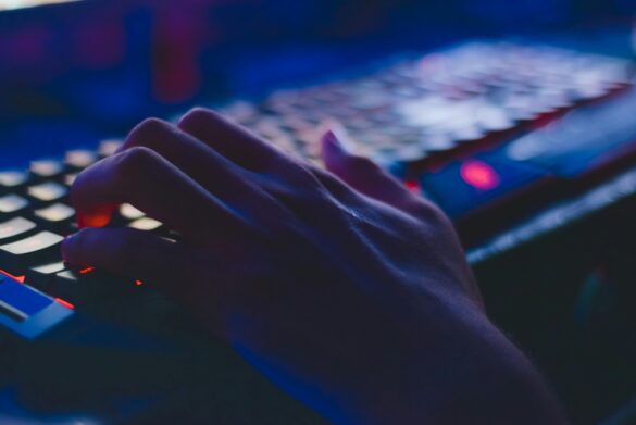 How Online Poker is Adopting Gaming Technologies to Secure Its Future